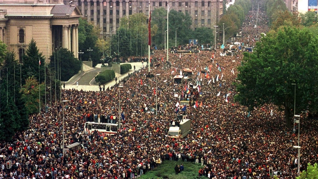 GENERAL VIEW OF OPPOSITION RALLY OUTSIDE YUGOSLAV PARLIAMENT BUILDING IN BELGRADE.